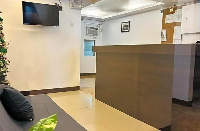 Makati One Poblacion 3*